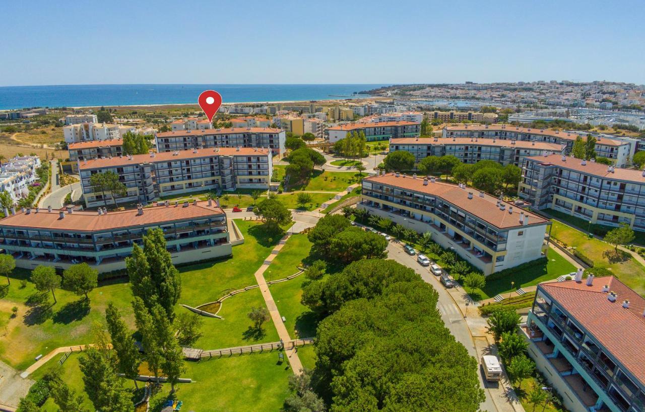 B46 - Marinapark Apartment With Seaview Lagos Extérieur photo